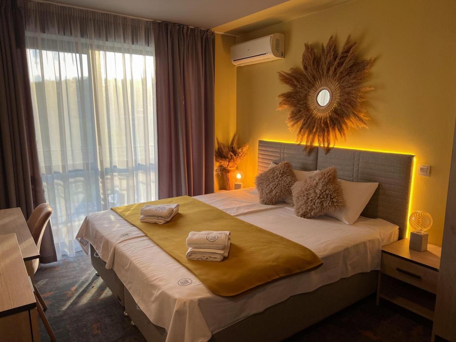 Pino - Villa, Casa, Cucina Е Terrazza البينا المظهر الخارجي الصورة