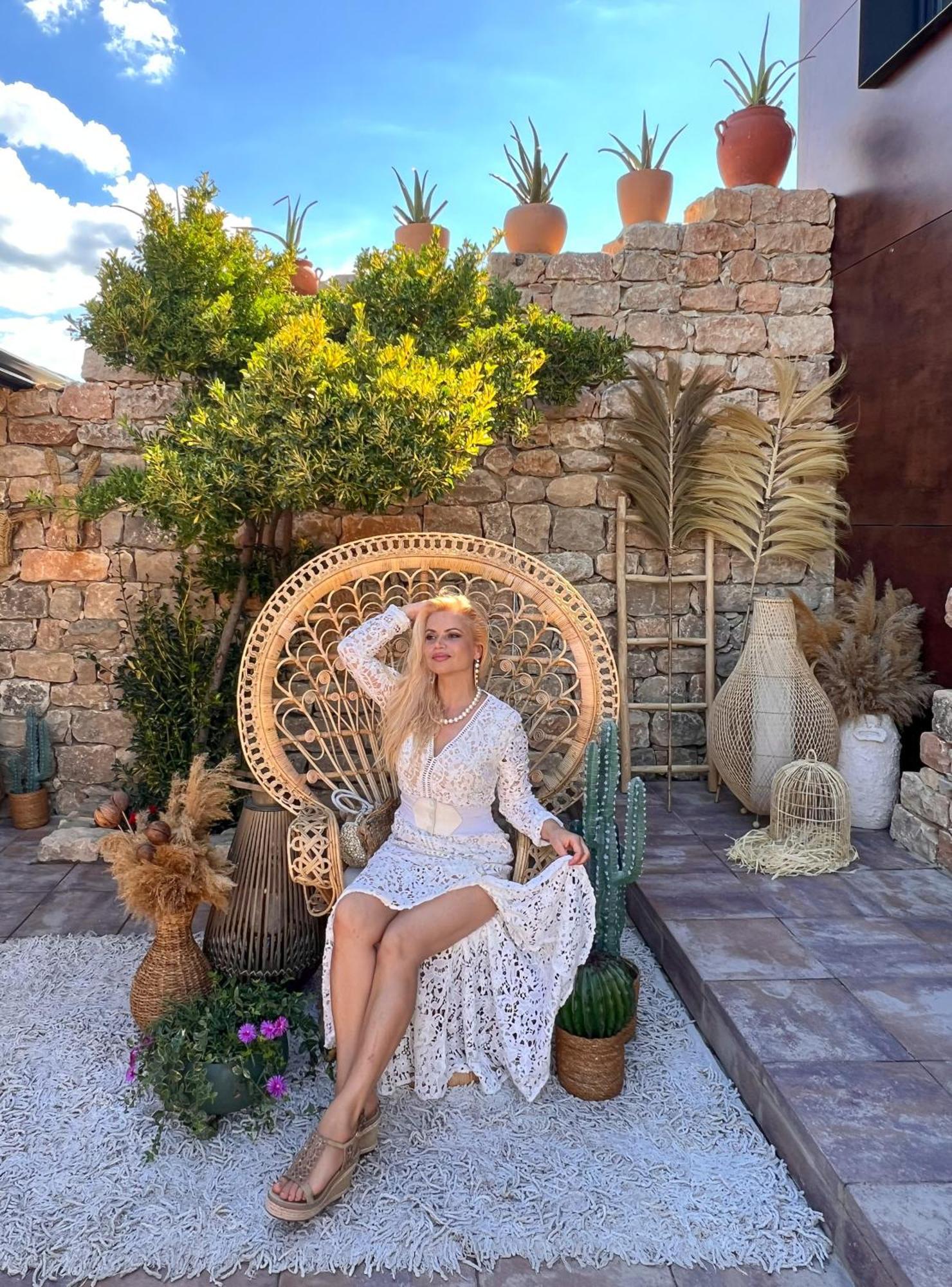 Pino - Villa, Casa, Cucina Е Terrazza البينا المظهر الخارجي الصورة